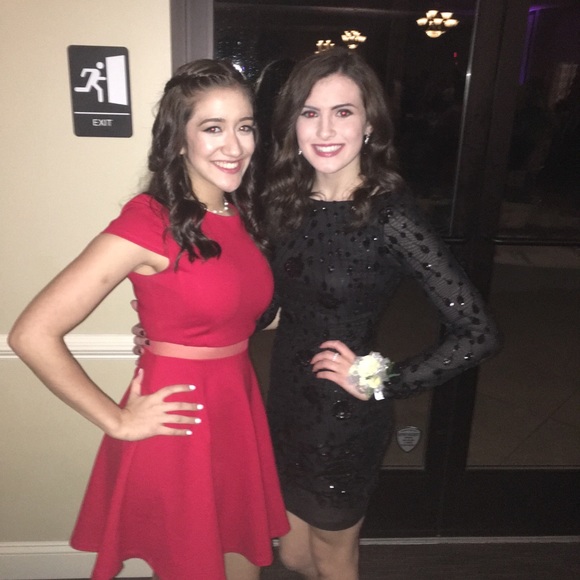 Black sparkly semi formal dress - Picture 3 of 3